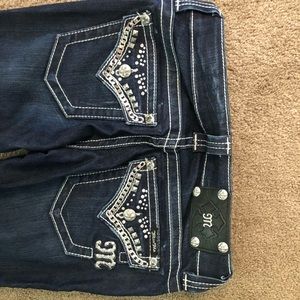 MISS ME BOOT CUT! Excellent used condition. Sz 26